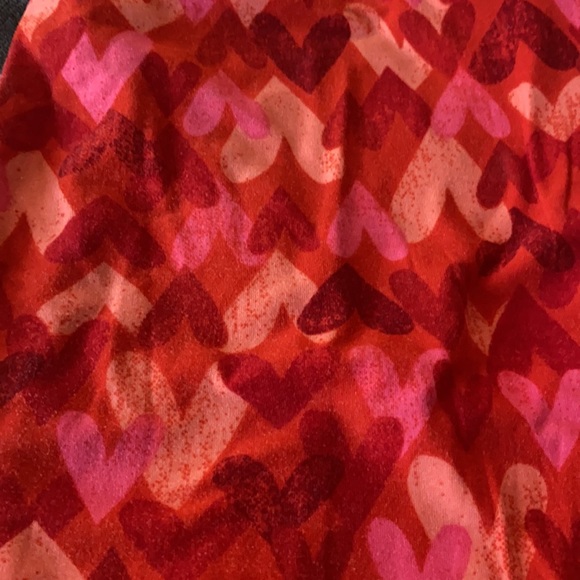 Lularoe valentines leggings size OS (L-13) - Picture 2 of 5